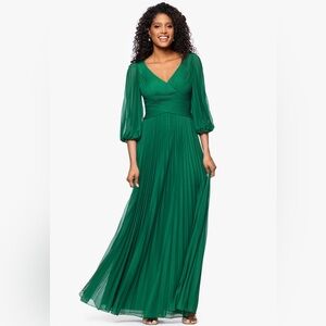 💚 Betsy & Adam 💚 Green Long Sleeve Dress Gown Cocktail Prom